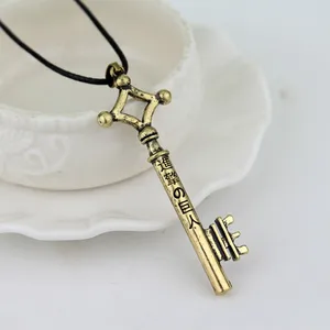 타이탄 목걸이 EREN KEY SHINGEKI NO KYOJIN PENTNANT FACHINE FASHING 남성 코스프레를위한 빈티지 레트로 애니메이 6 최고의 판매 목걸이 남성 애니메이션 -11