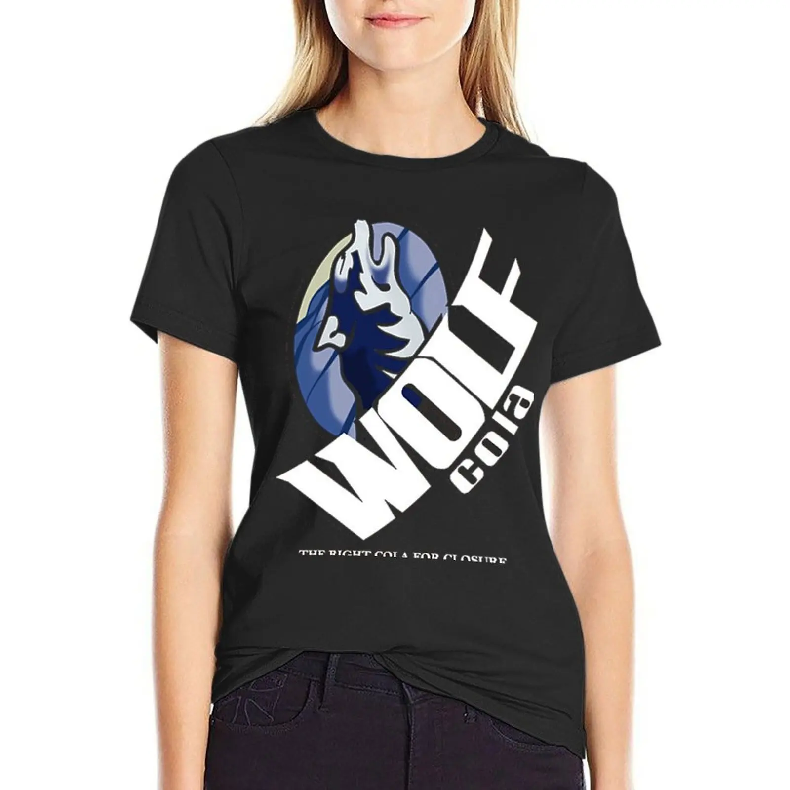 

Wolf Cola The Right Cola For Closure T-Shirt plus sizes oversized Women's t-shirt