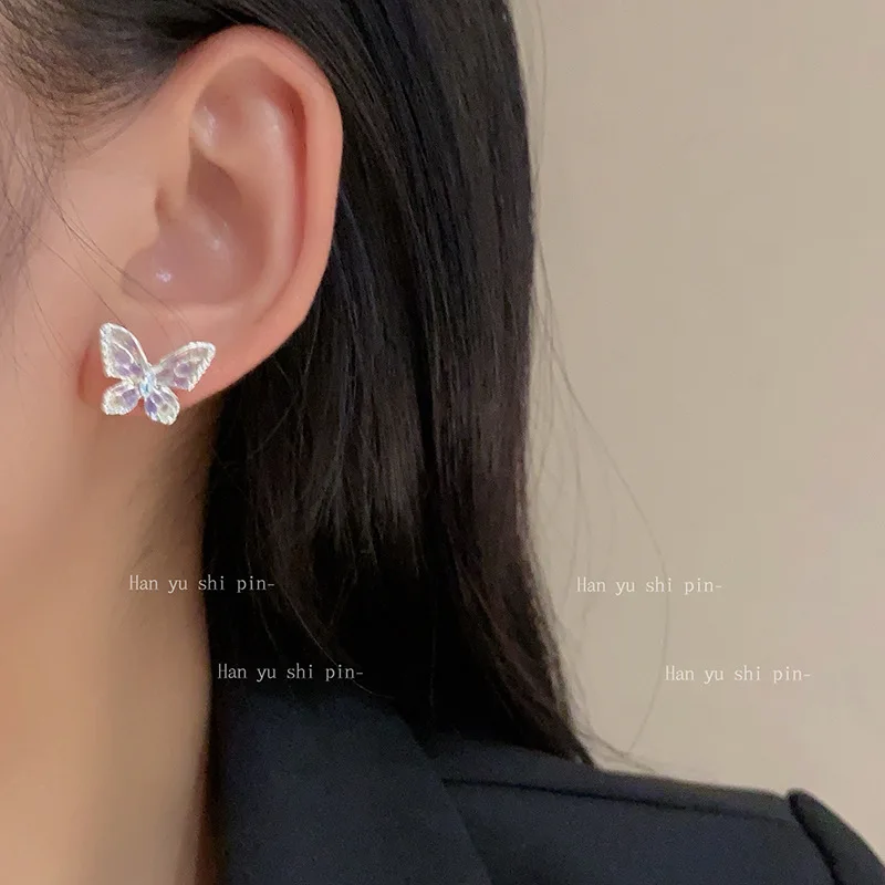 Butterfly stud earrings female gradual change purple sweet small fresh temperament earrings super fairy exquisite versatile ear