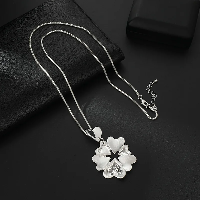 الأزياء الهندسة الخريف / الشتاء سترة سلسلة سبيكة نحى النساء OL شخصية تنوعا الملابس قلادة سحر المجوهرات