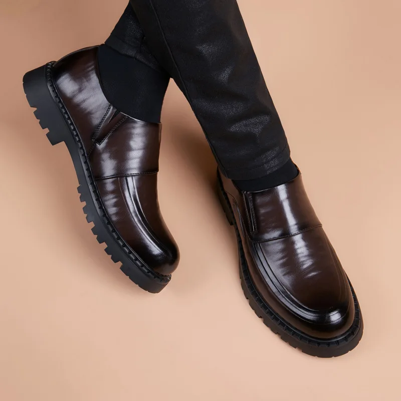 2026 Fashion Foot Leather Men's New Business Casual Youth Pedal Doudou Trend Loafer Dress Shoes