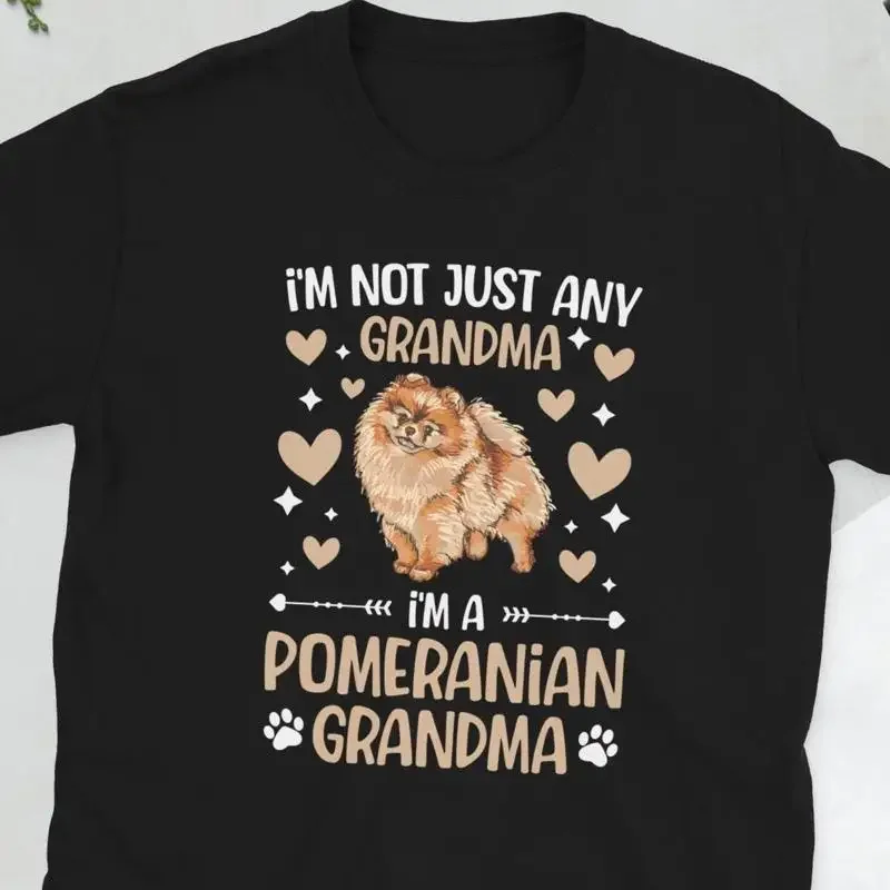 Proud Pom Grandma Of A Pomeranian s T Shirt