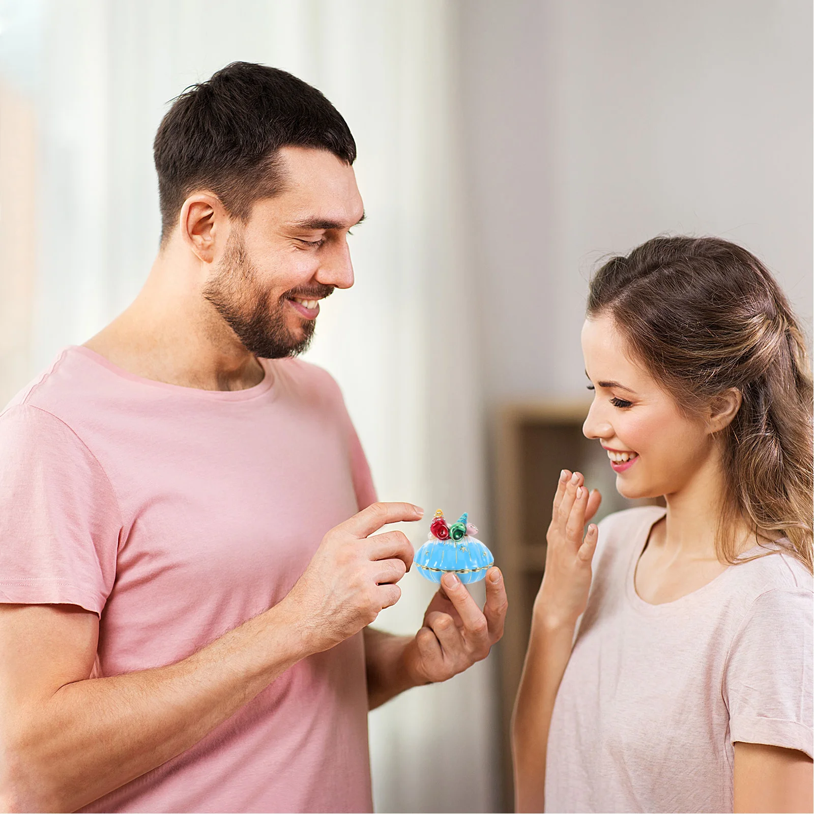 

Ocean Series Enamel Seashell Jewelry Box Zinc Alloy Decorative Storage Container for Jewelry Small Items Coastal Home Decor