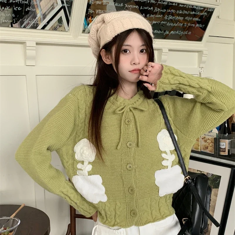 

Autumn New Womens Cardigan Design Niche Sweet Loose Knitted Sweater Top Female Casual Cute Short Outwear Thin Sweaters for Women