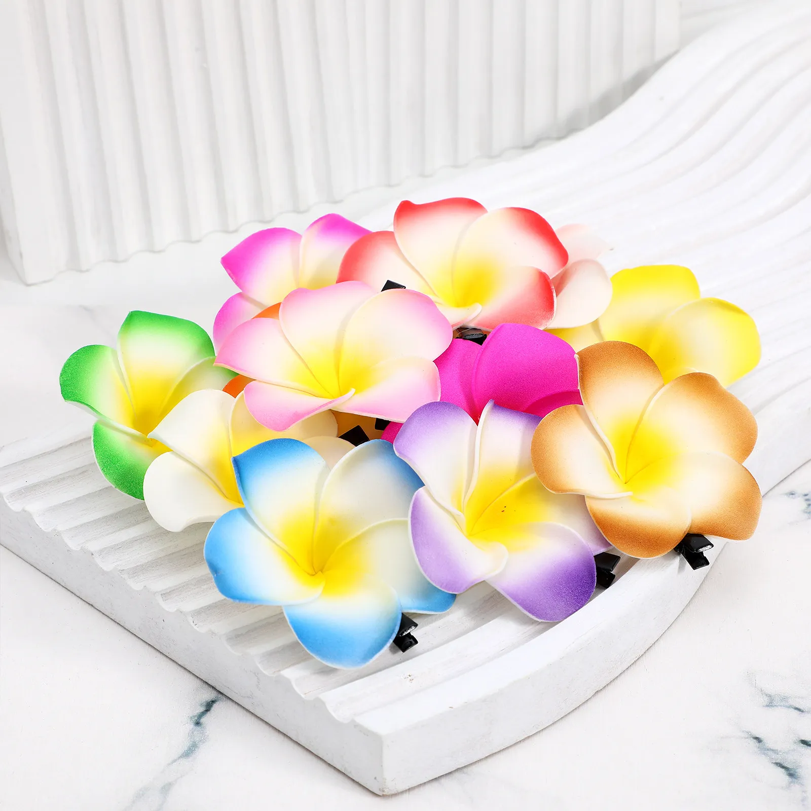

12Pcs Hawaiian Plumeria Hair Clips Simulation Flower Hairpin Decorative Hair Accessories for Women Summer Beach Party