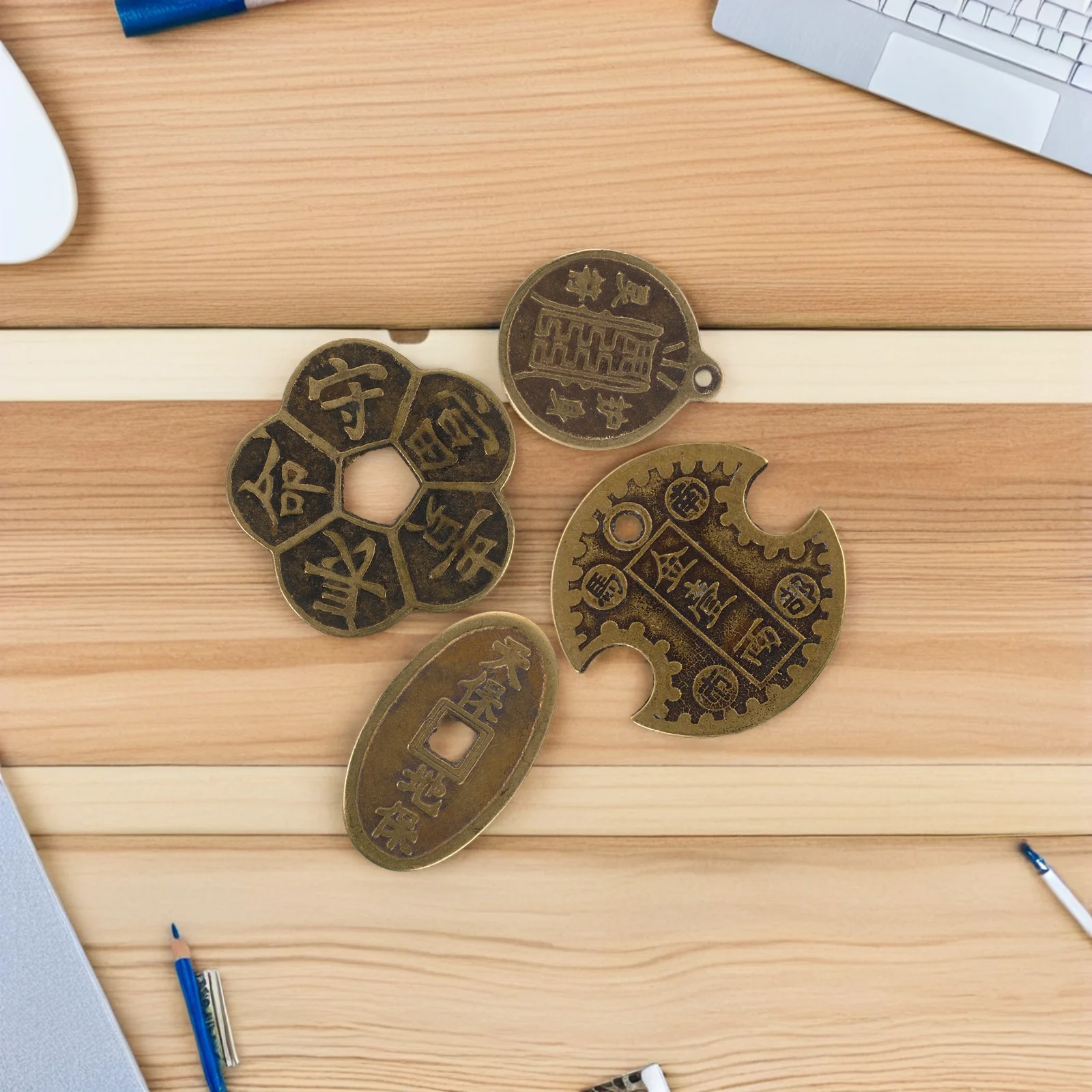 4개 황동易経 동전 중국 풍수 재물 상징 행운의 돈 장식 거실 책상용