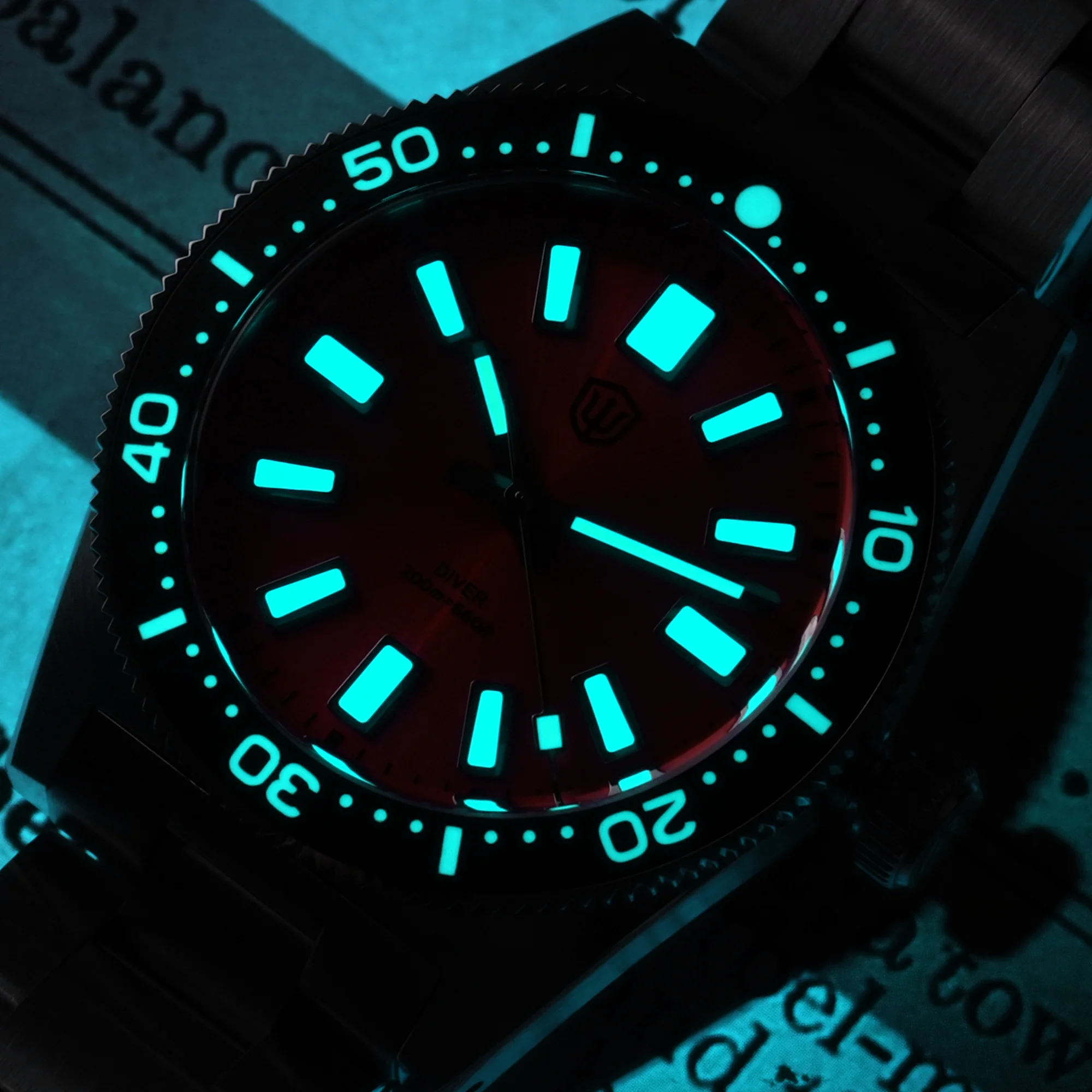 Watchdives 38Mm WD1965 V2 Man Watches VH31 Sweep Quartz Wristwatch Sapphire 200M Waterproof BGW9 Luminous Slim Wrist Men Watch - view 5