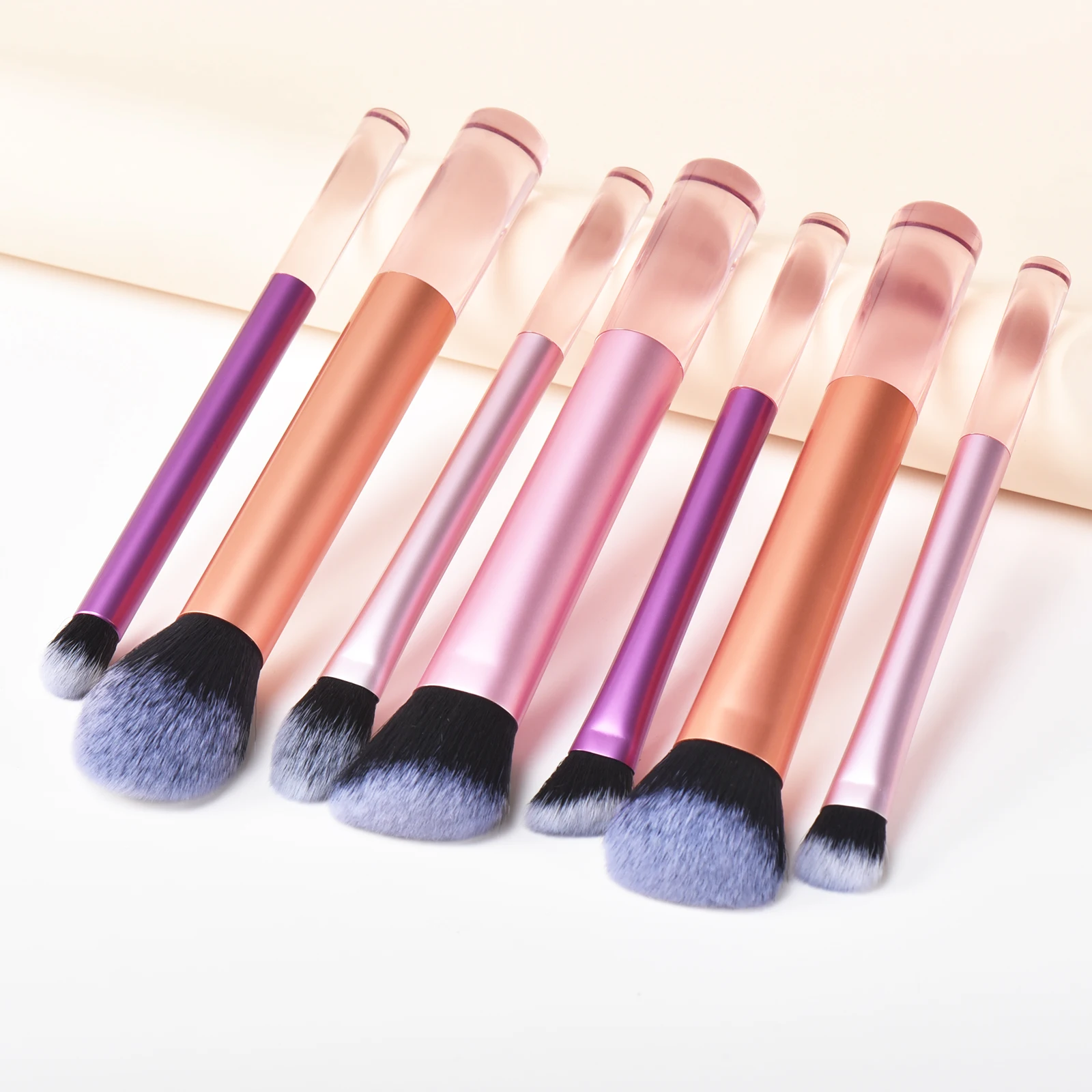 KOSMETYKI RT Color Makeup Brush Powder Foundation Contouring Brush Eyeshadow brush quality makeup tools