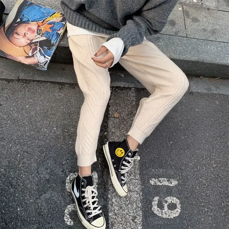 Knitted Pants Autumn and Winter Korean Versatile Thickened Elastic Waist Slim Fried Dough Twists Pants Leggings Pants Women