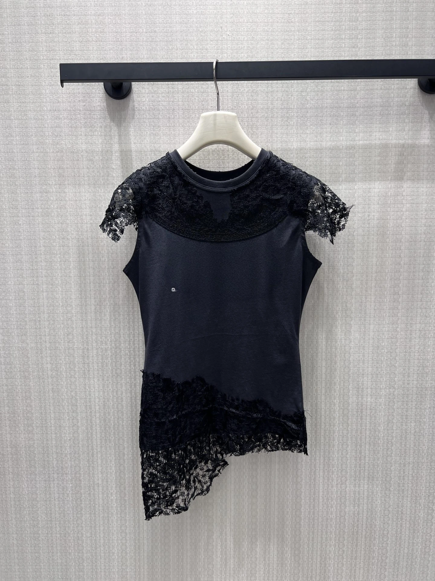

Vintage Cool Women's Irregular Lace Splicing Vest Top Asymmetrical Letter Print Floral Design Cotton Blend Outerwear