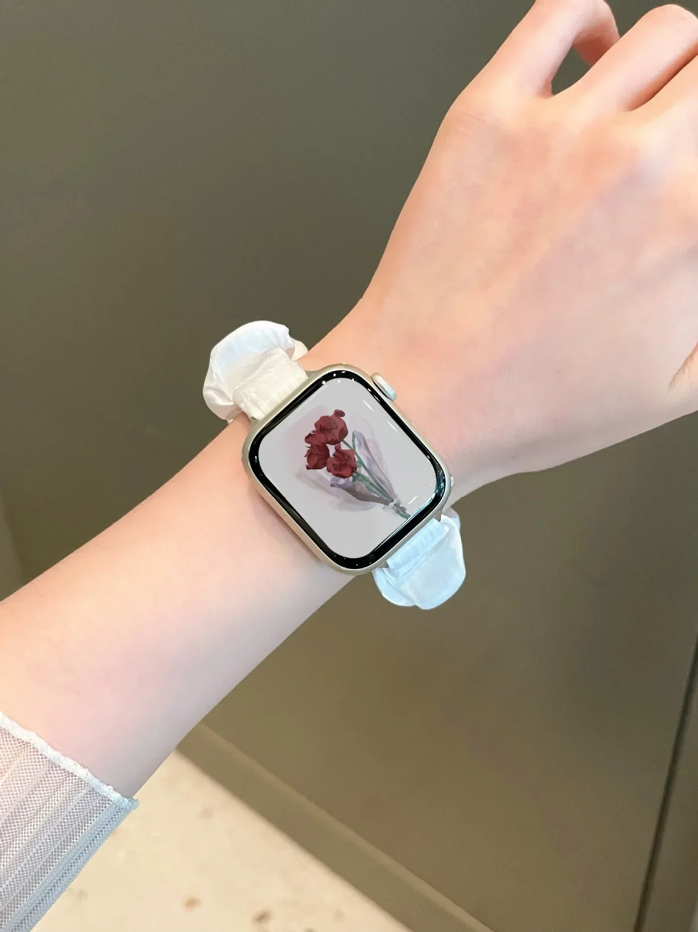 Compatible for Apple Watch Band Scrunchie 38/40/41mm42/44/45mm Cute Elastic Solo Loop Bands Women Bracelet Strap
