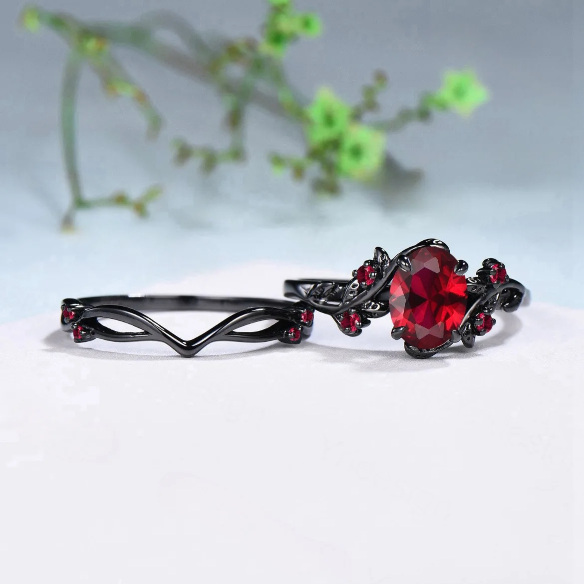 LATS 2pcs Assortment Vintage Red Crystal Rings Gun Black Rose Branch Cross Pair Ring Punk Zircon Fashion Jewelry Gift