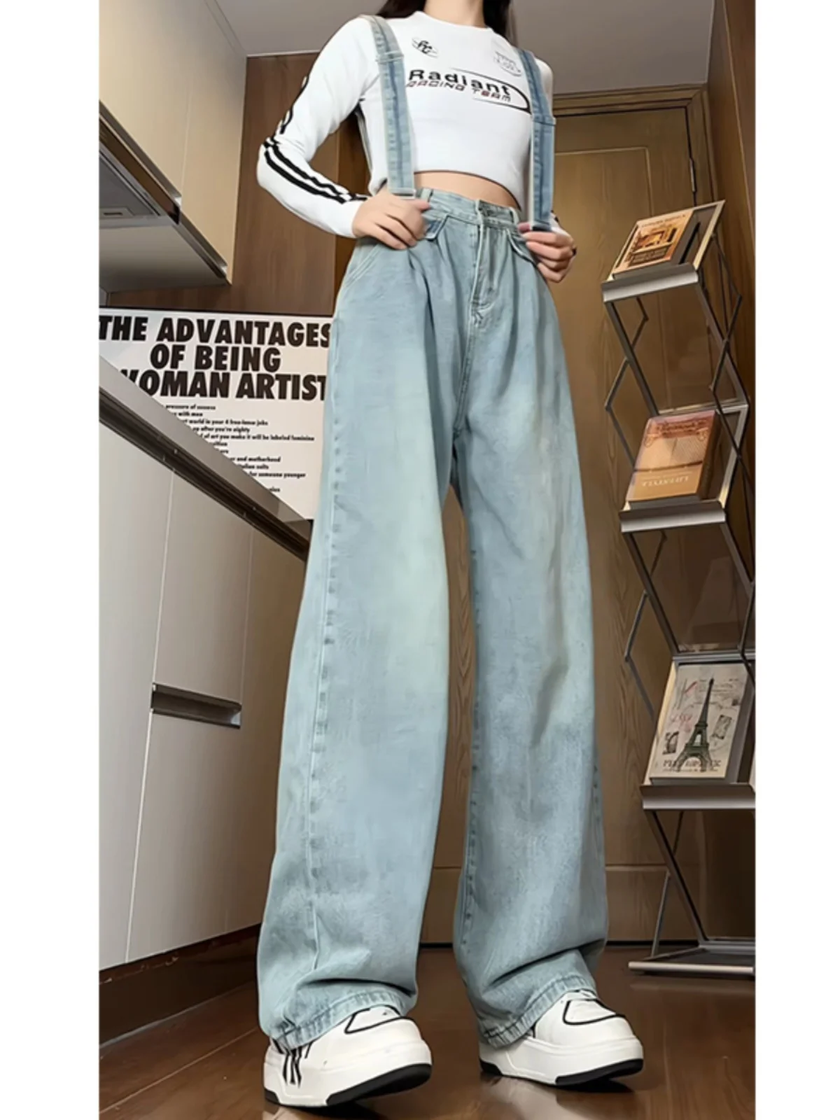 

Light Blue Men's Denim Overalls Couple's Straight Leg Loose Fit Jeans High Street American Style Autumn Winter Wear