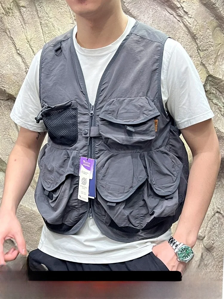 

Тактический легкий жилет для активного отдыха, рыбалки, в стиле унисекс, с карманами, модный, стандартный крой, на молнии