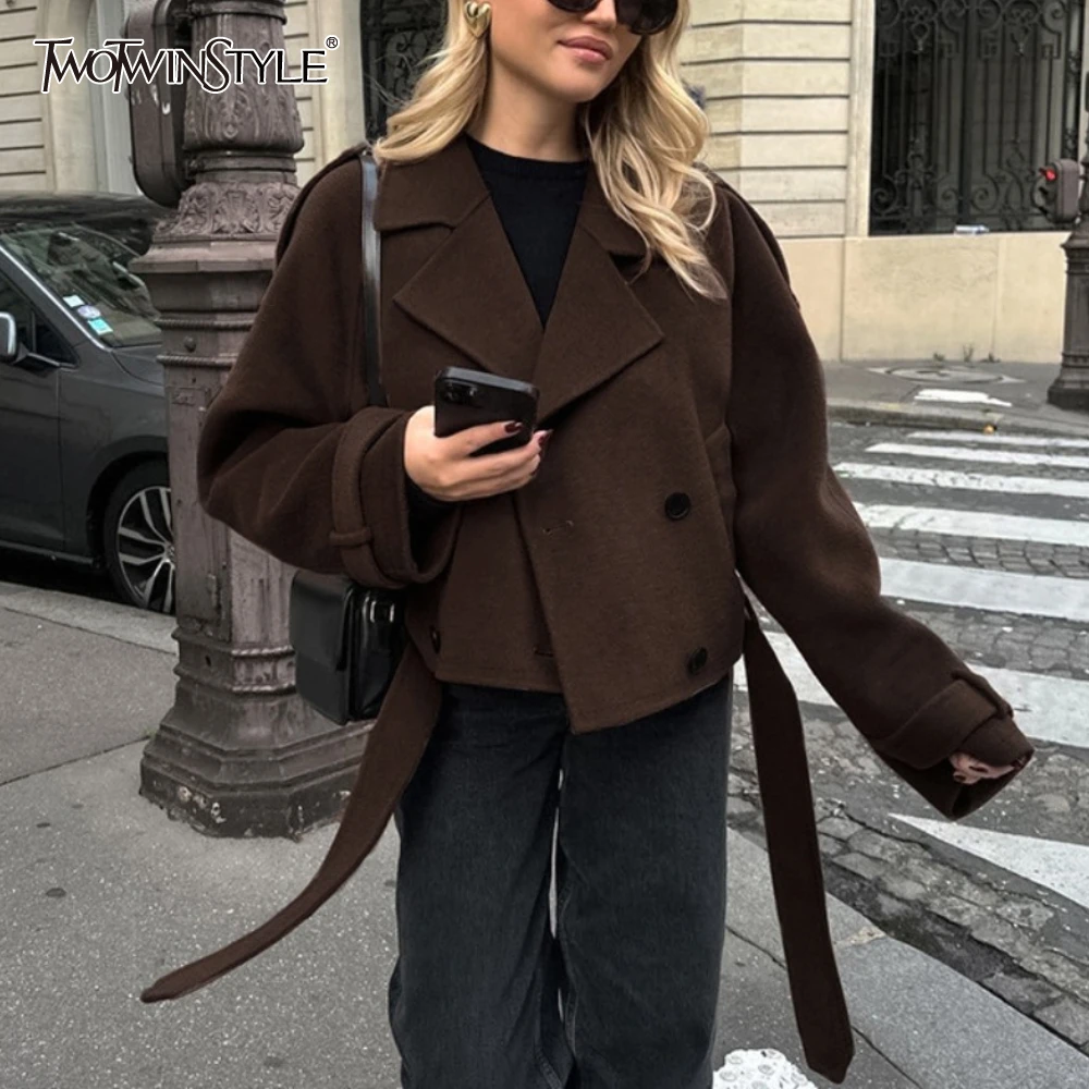 

TWOTWINSTYLE Brown Office Basics Coat for Women Lapel Long Sleeve Patchwork Double Breasted Temperament Woolen Jacket Female New