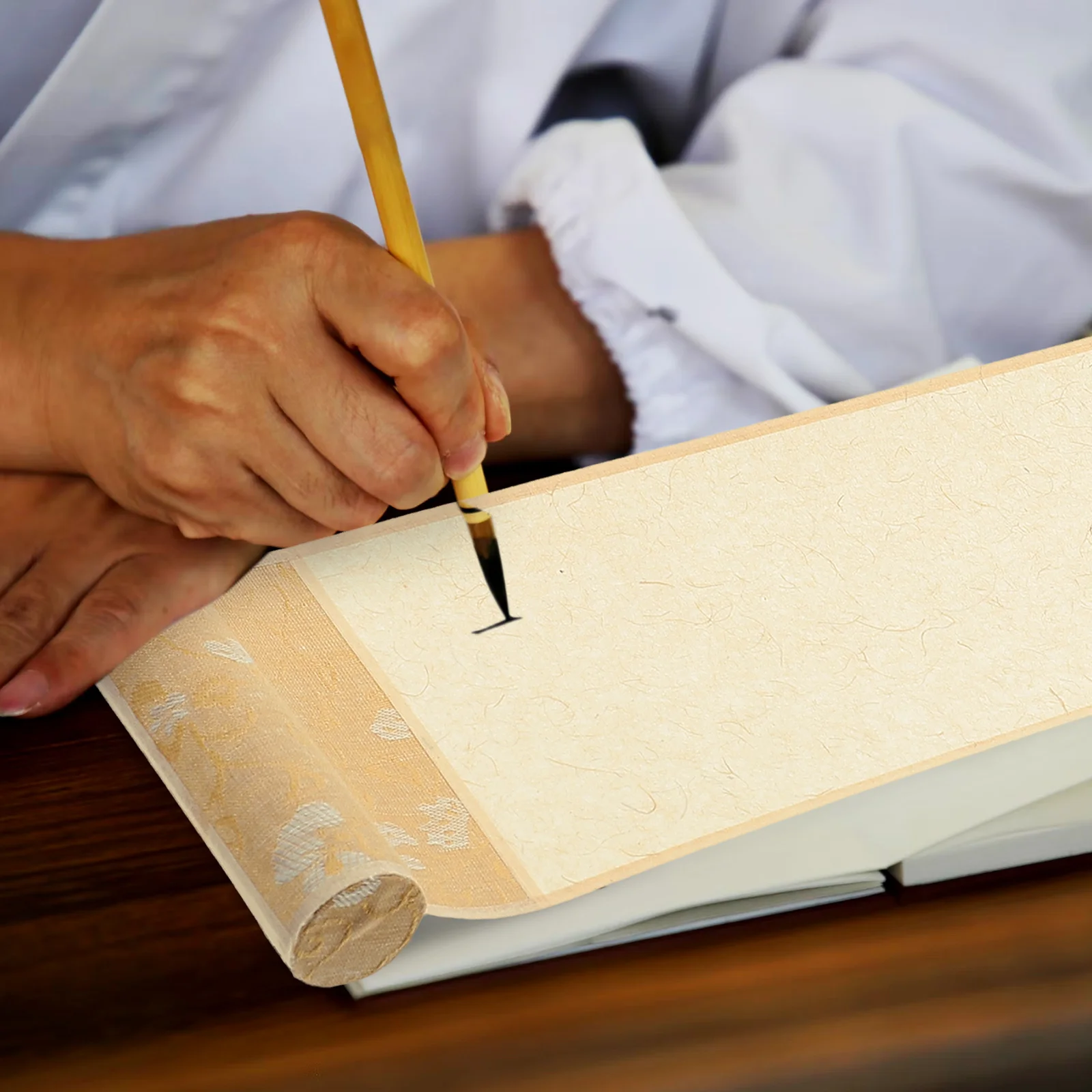 Decorazione per ufficio con rotolo di carta di riso per montaggio a parete per dipingere la calligrafia cinese del tessuto