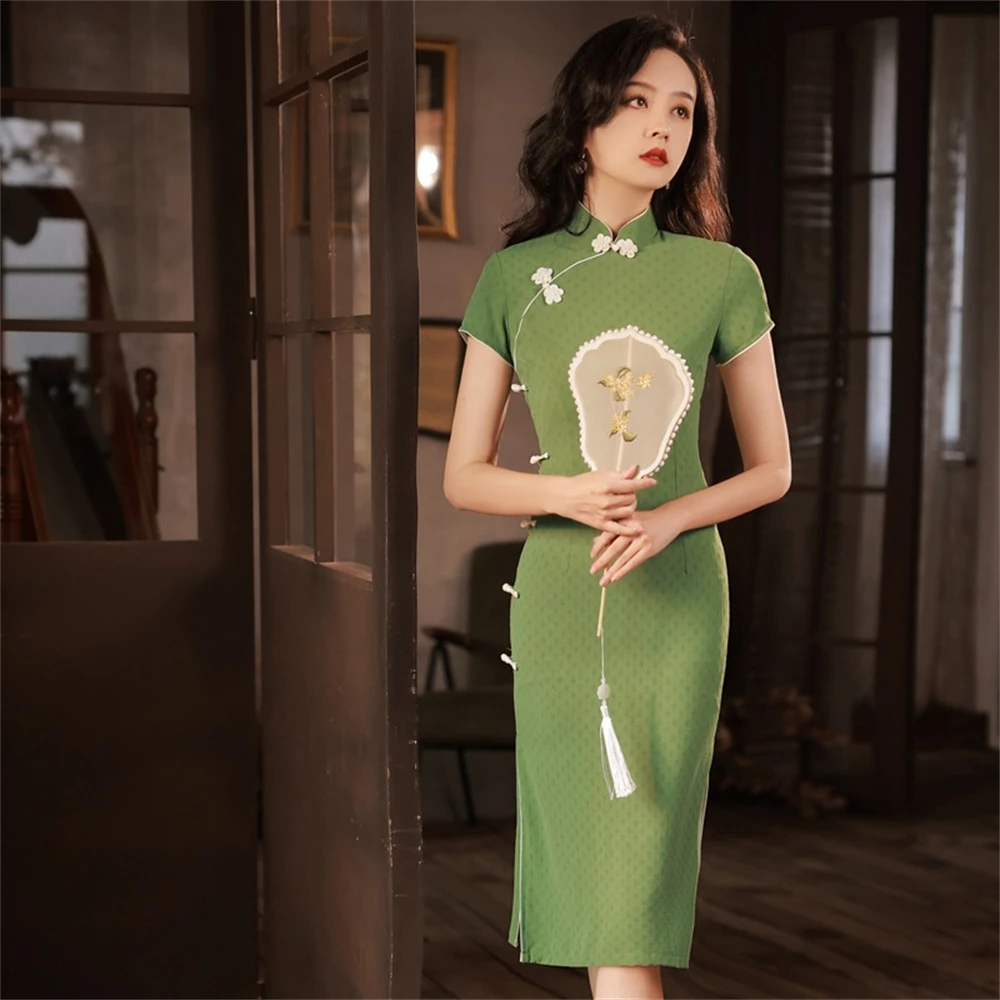 Green Mid-length Short-sleeved Cheongsam Elegant Vintage Chinese Traditional Side Split Qipao Dress Formal Party Gown Oriental