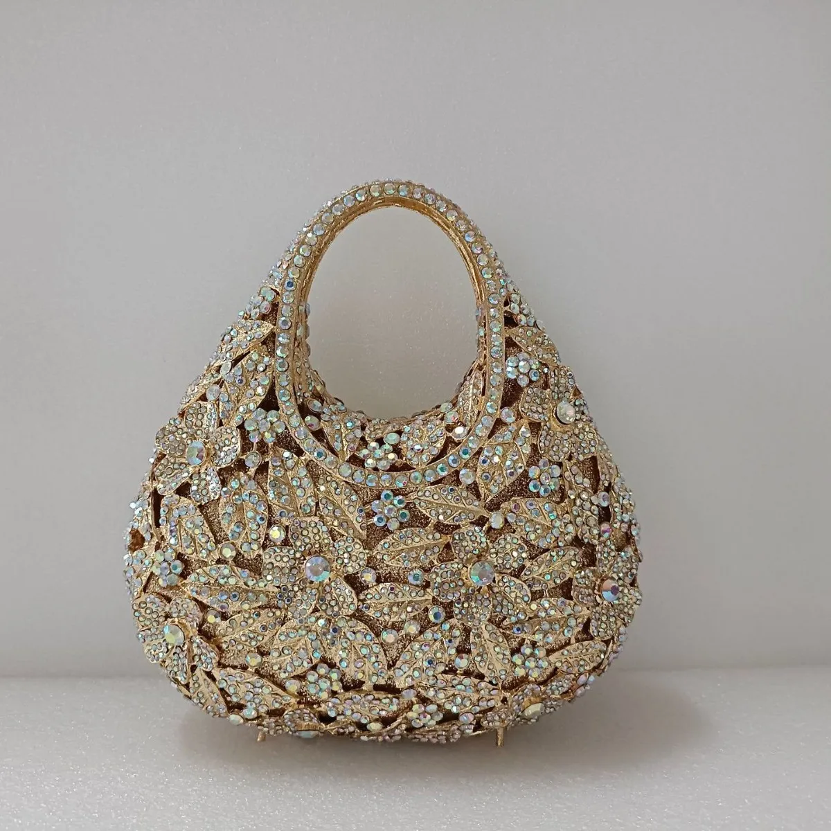 New diamond-encrusted dinner bag empty metal hard box diamond bag banquet dress