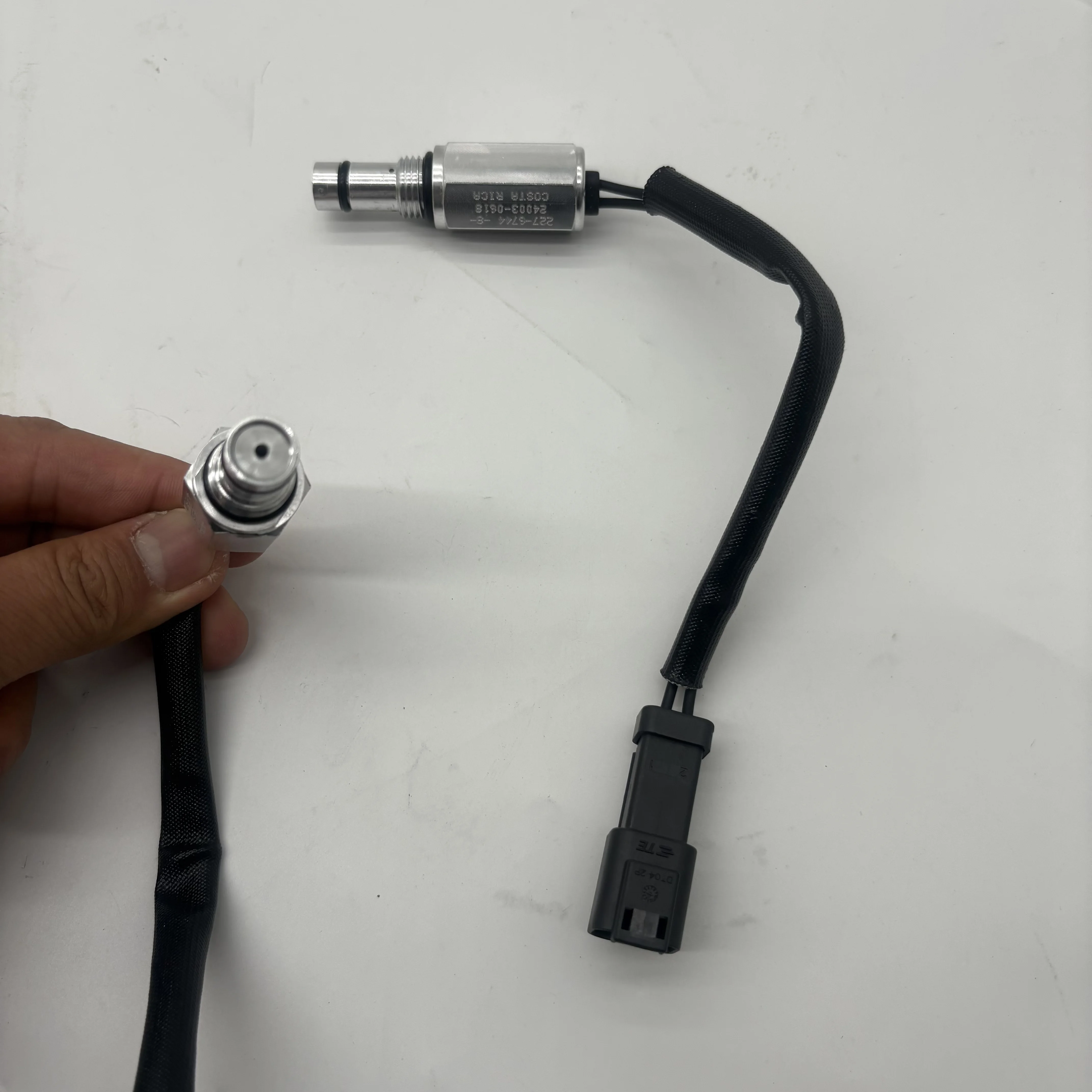 

100% original factory 227-6744 Pressure Switch Sensor 2276744 for Caterpillar CAT for 973C 963D 963C 953C TRACK-TYPE LOADER