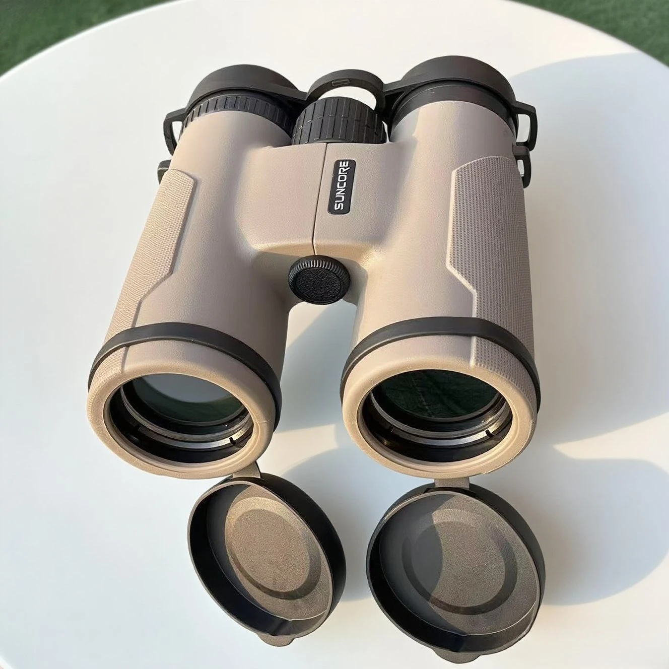 Binocolo 10x42 di L SUNCORE con Tecnologia per Visione Notturna, Perfetto per Birdwatching, Escursionismo, Caccia e Viaggi d'Avventura