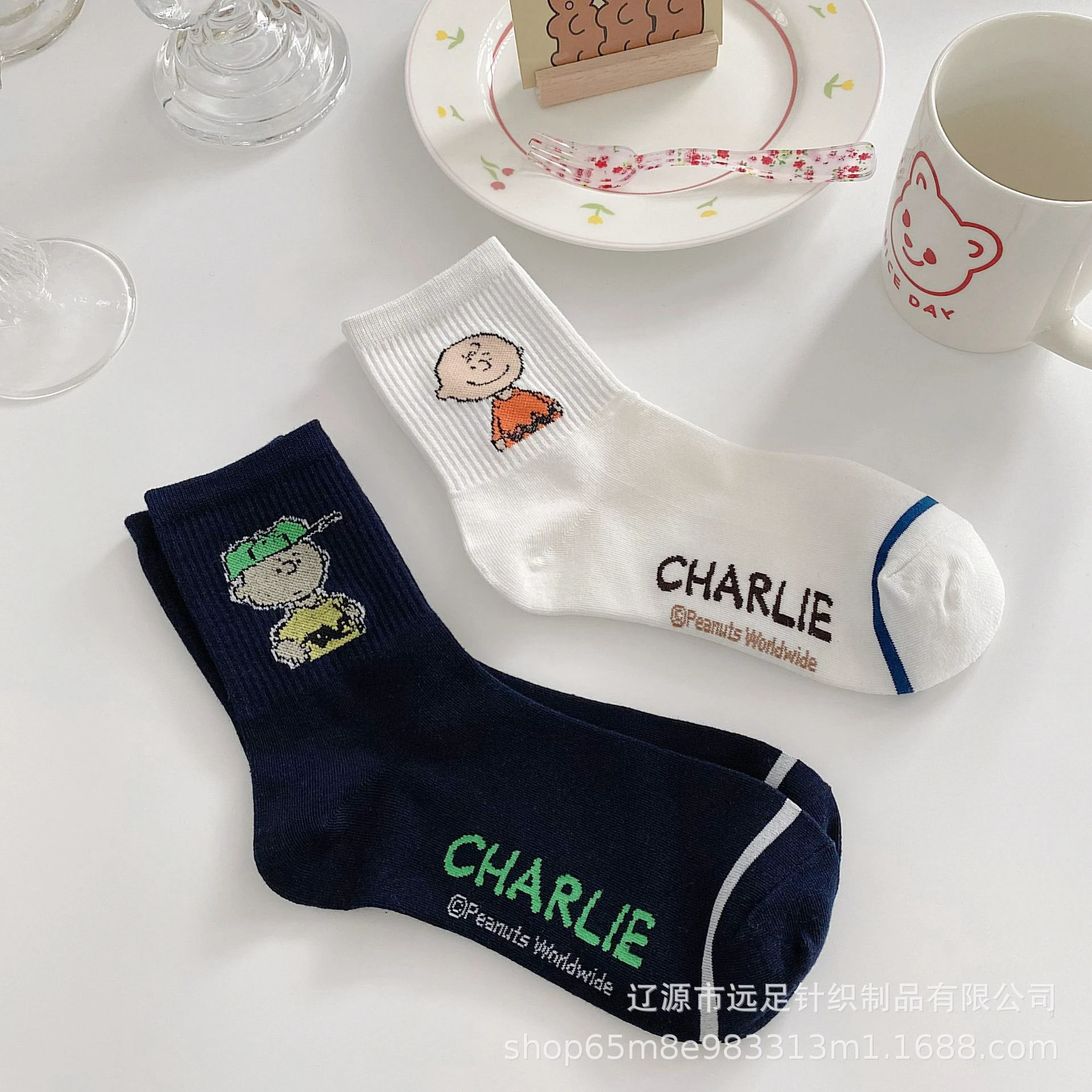 Snoopy Socks Cute Cartoon Mid Tube Cotton Women Sports Breathable Anime Fashion Students Casual Personalize Socks