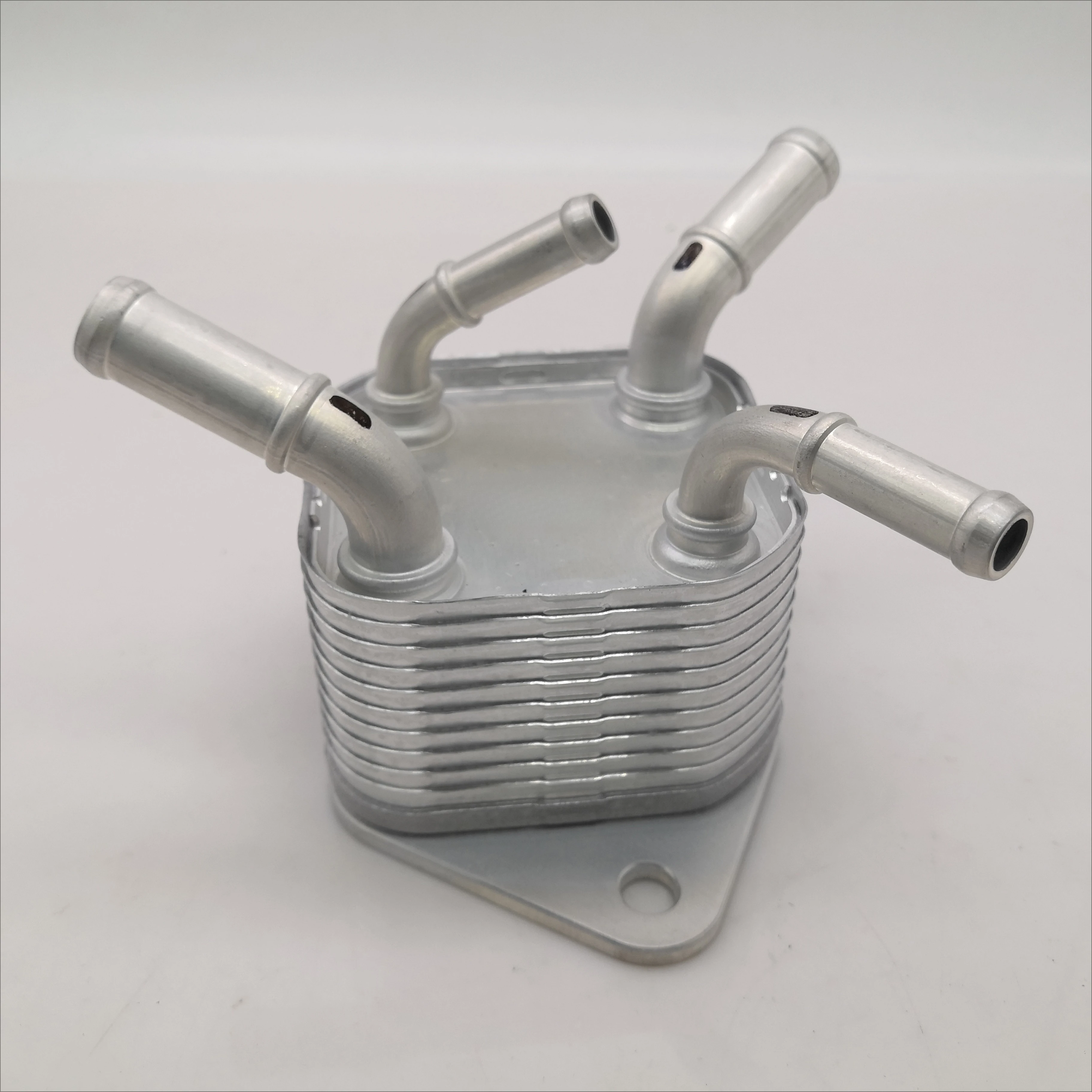 

Guaranteed NEW Auto Engine Parts Oil Cooler Assy 33493-78020 for Toyota RAV4 Lexus AZ10 NX200 Oil Cooler 3349378020