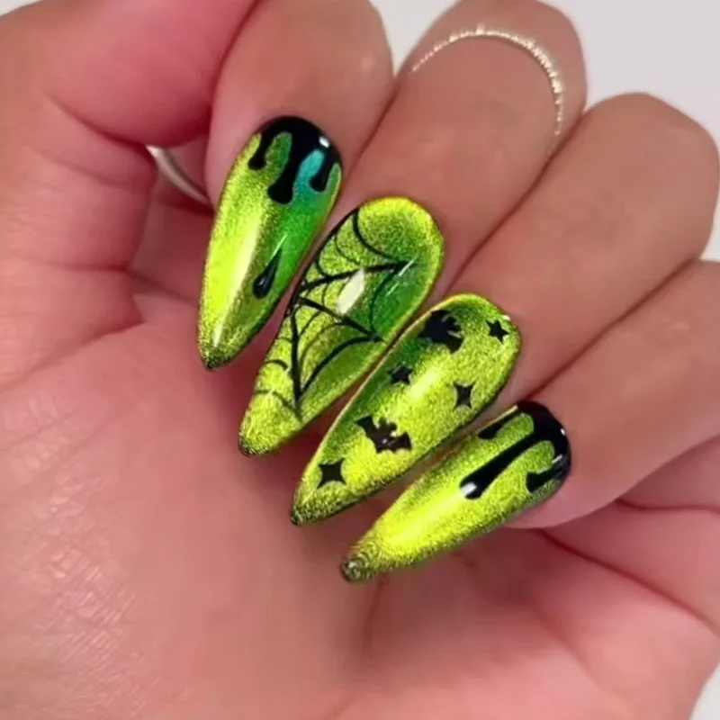 

24PCS Emerald Gothic Halloween Nails - Hypnotic Cat Eye with Spider Webs & Bats Long Almond Tips False Nail For Women Girl