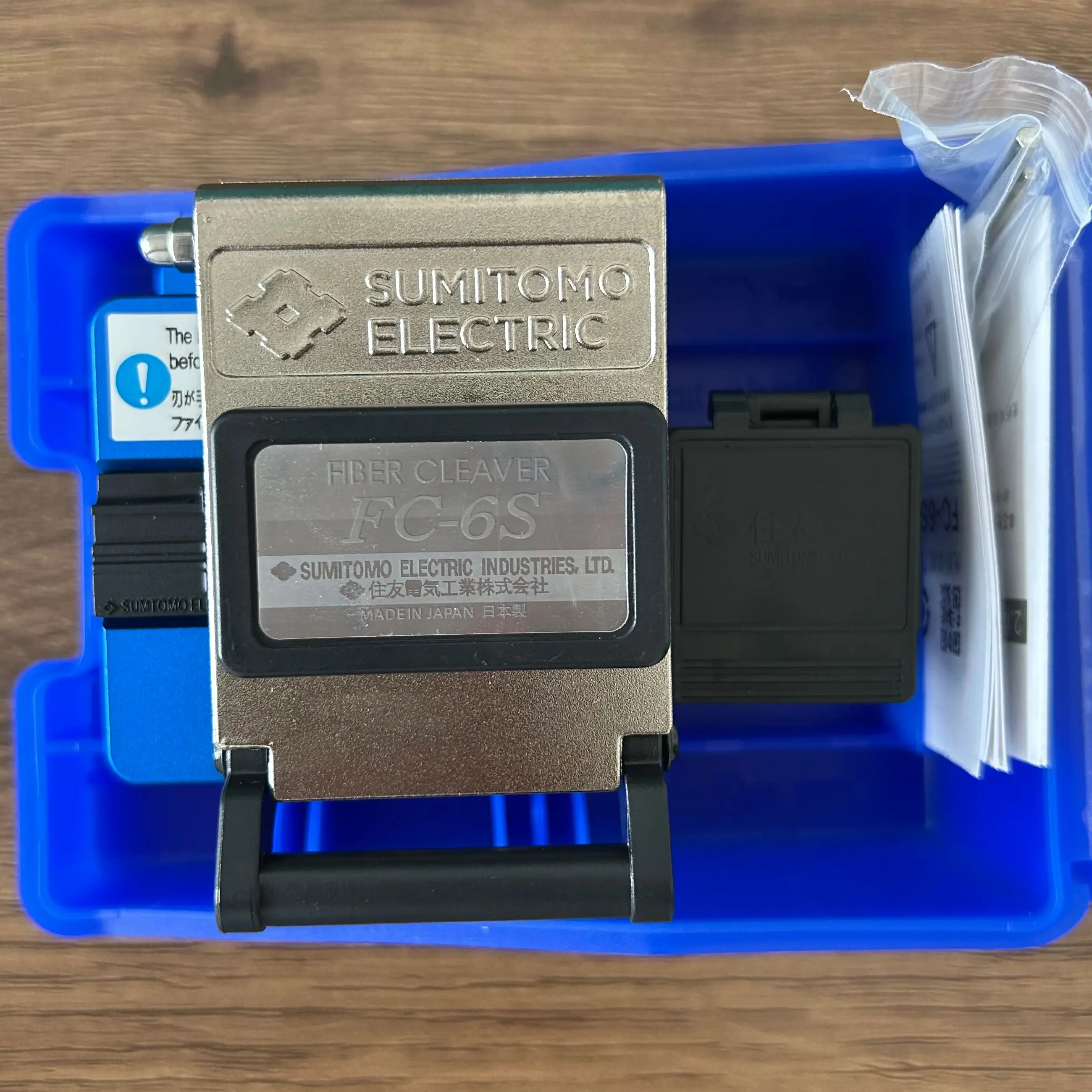 

Sumitomo FC-6S Optical Fiber Cleaver High Precision Fiber Optics Cutter With Trash Box Made In China