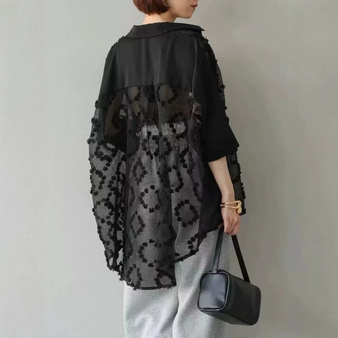 Heavy Embroidery Loose-fitting Sun-protective Lace Top, Fashionable Air-conditioning Shirt, Layering Cover-up, 2026 Summer New