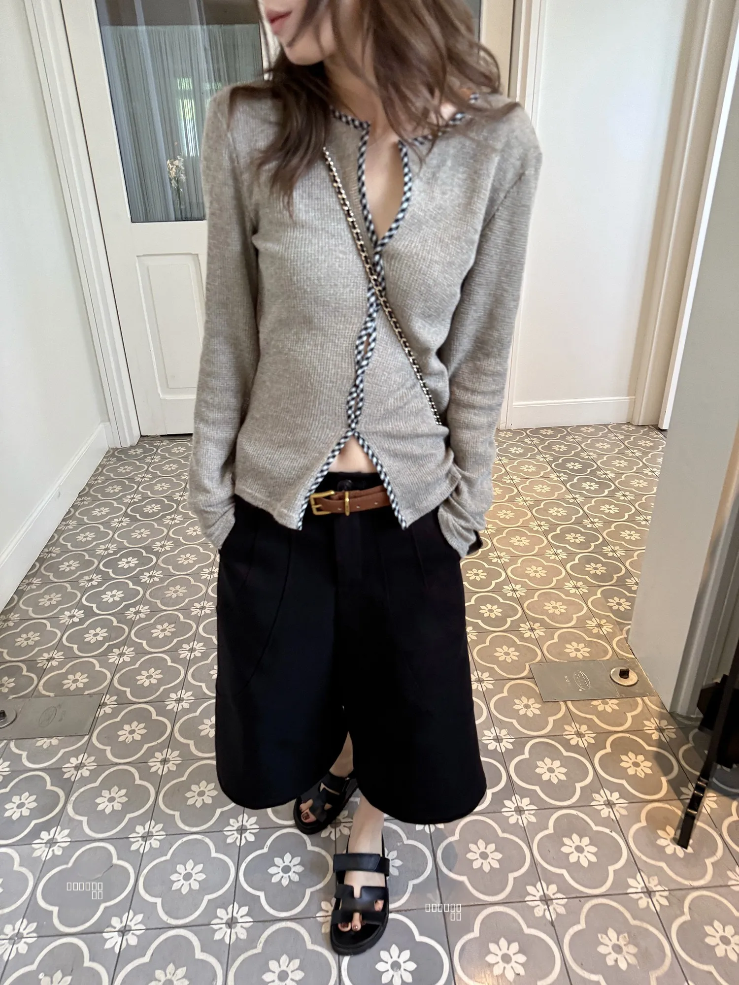 

Женский кардиган LelyMooch Deconstructivism из полиэфирного волокна, вязаный, в клетку, с длинными рукавами, приталенный, базовый