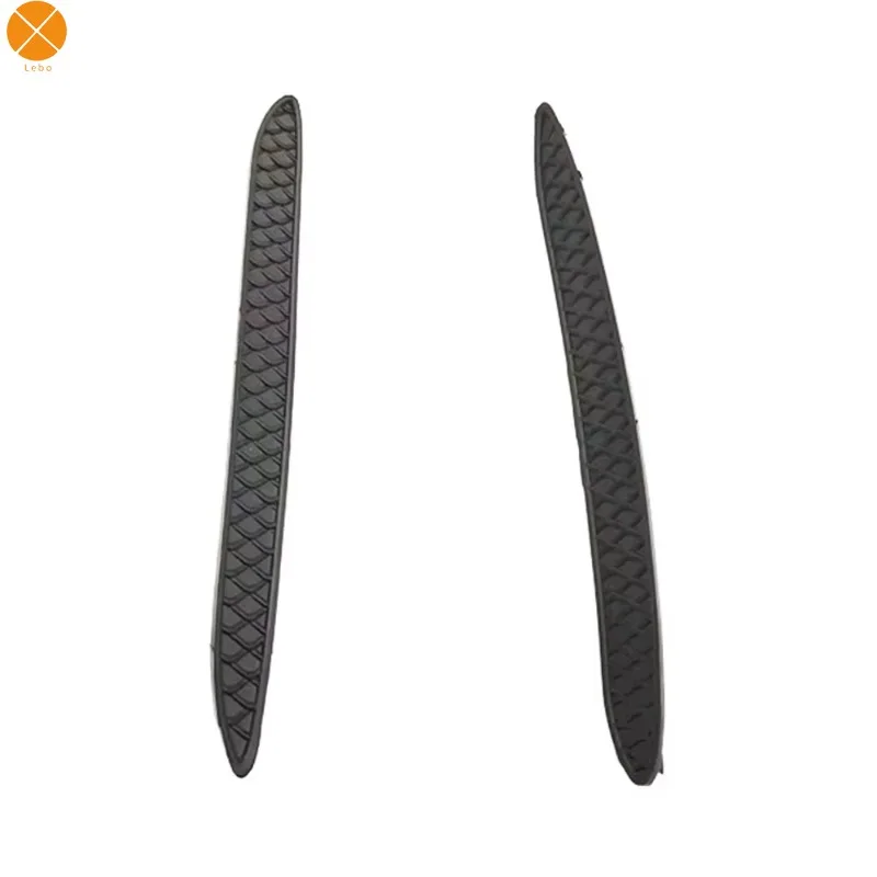 OEM A2068851503 A2068851603 Rear Bumper Trim Grille with Exhaust for Mercedes-Benz W206 C180 C200 C260 C300 C63 Left/Right