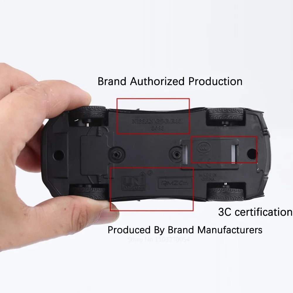 1/36 NISSAN GTR Giocattoli Modello di Auto Pressofuso Veicoli In Lega Porte Aperte Corpo In Metallo Pneumatici In Gomma Tirare Indietro Giocattolo Regali Di Compleanno per I Bambini