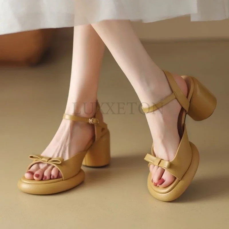 Casual and Comfortable Outdoor Open Toe Sandals Summer Square Toe Women Fashion High Heeled Beach Sandals for Women