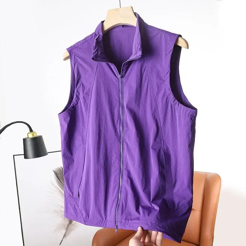 Men's Sleeveless Zipper Vest Solid Color Casual Lightweight Outdoor Tank Top for Summer Daily Wear