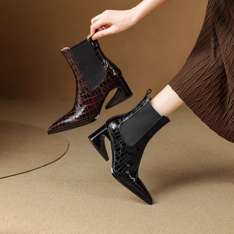 Women's New Leather Embossed Pattern Cowhide Pointed High Heels With Irregular and Retro Chelsea Short Boots Fashion Boots