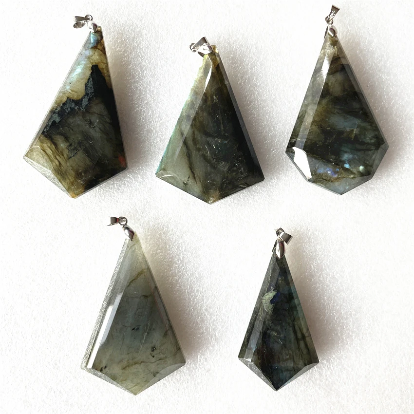 

New Arrival ! Natural Labradorite Pendulum For Dowsing Natural Stone Pendant Healing Crystals Pendule Chakra Crystal Pendulum