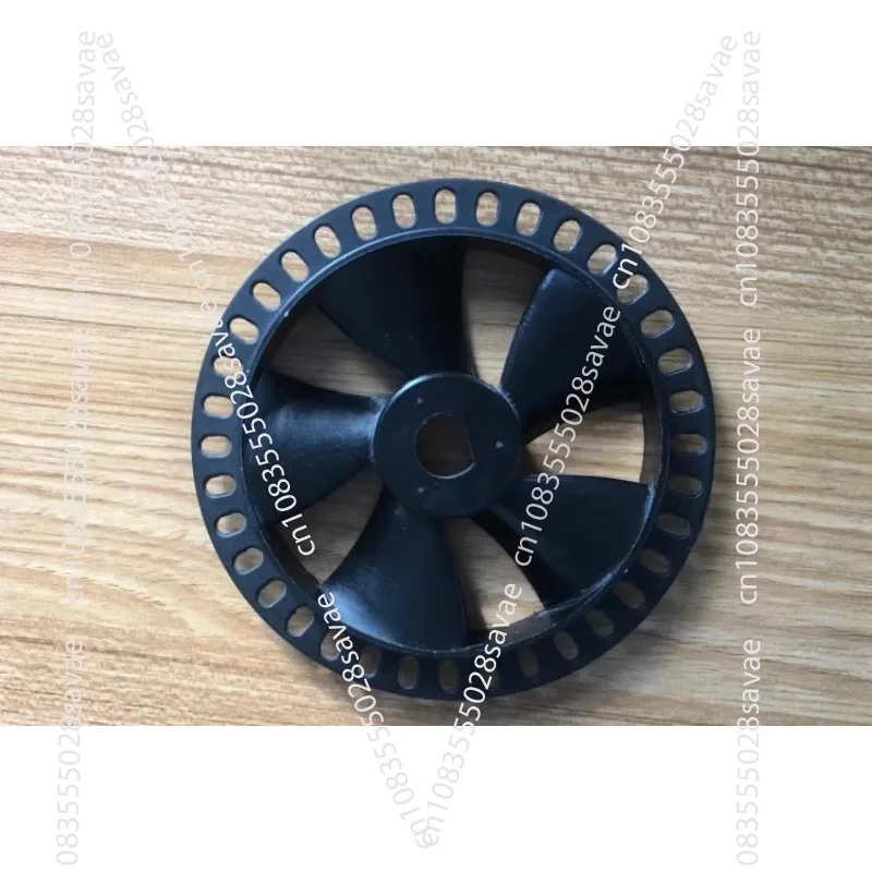 

521 530 800 62 Motor Fan Motor Fan Blade The inner hole of the heat dissipation blade is 1.4 cm round