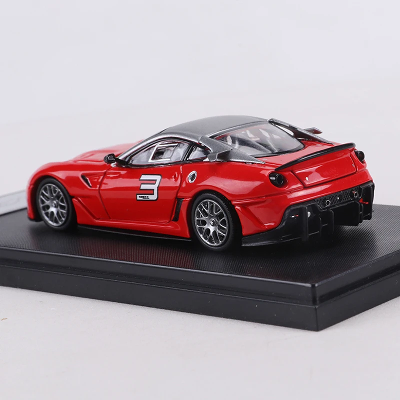 RM MODEL 1:64 599XX سبيكة نموذج سيارة يمكن فتح غطاء محرك السيارة