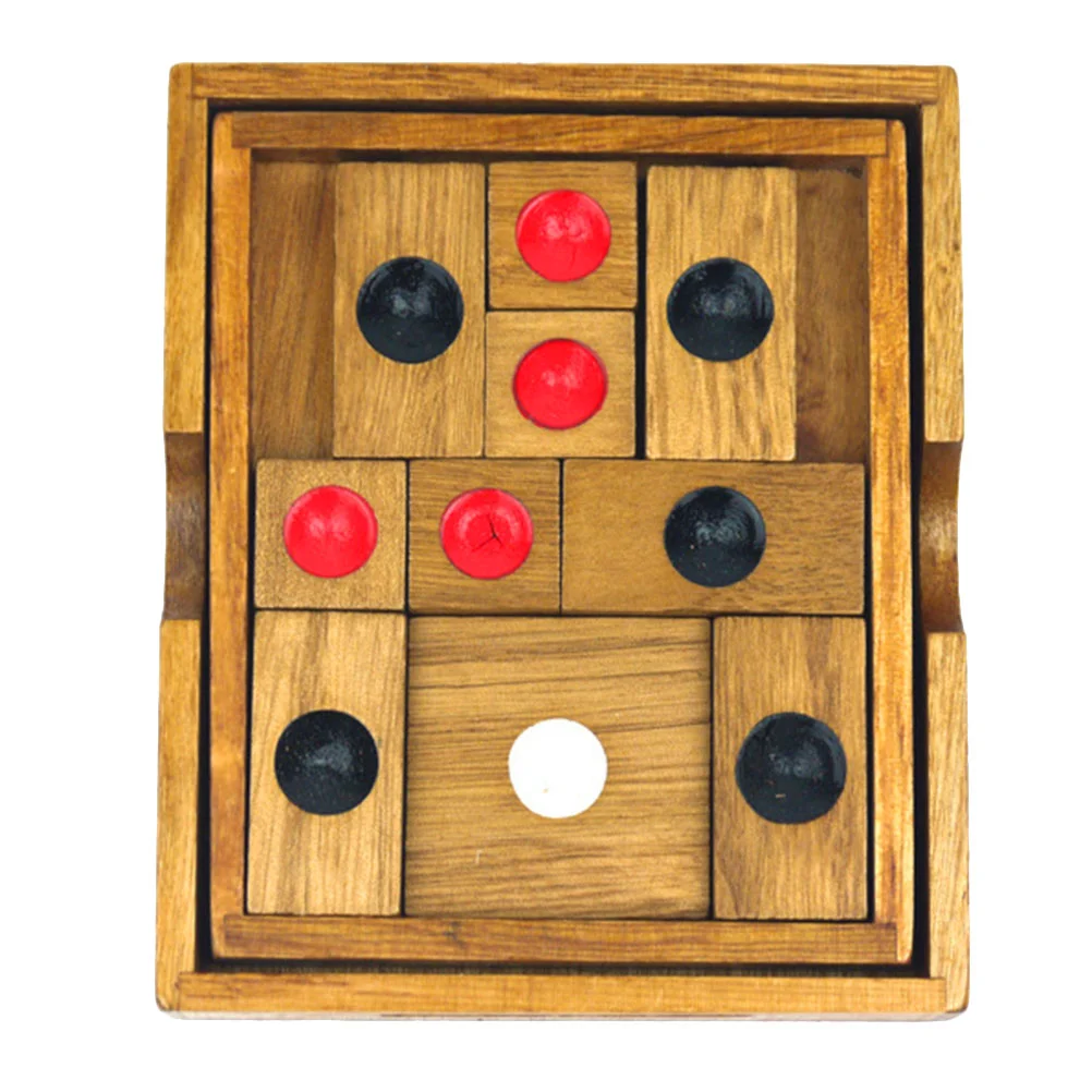 1pc Wooden Chess Board Classic Round Dot Chess with Black White Red Dots Educational Kids Toy (Assorted Color)