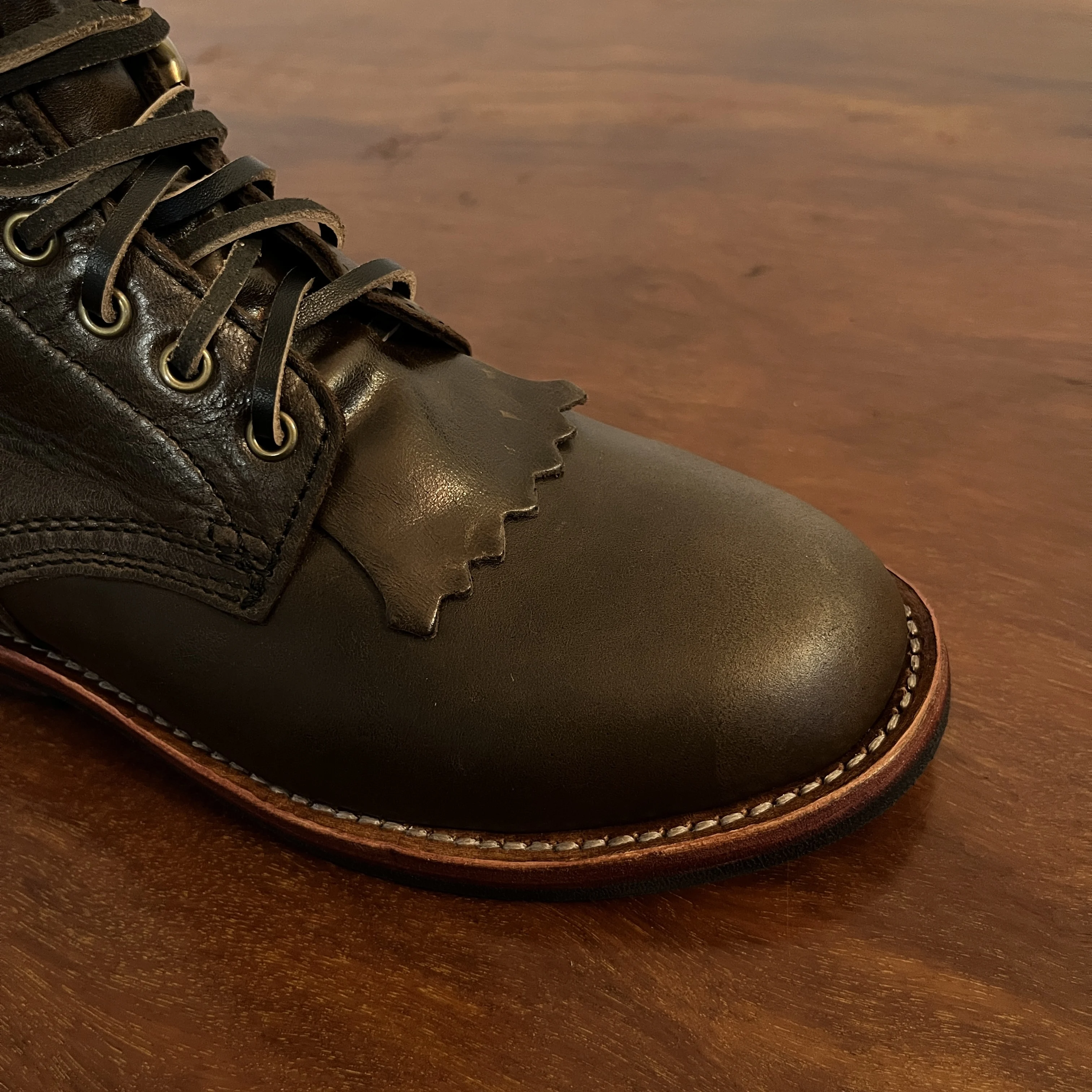 H950 Vintage Men Tall Combat Genuine Leather Boots Goodyear Welt High‑Shaft Lace‑Up Retro Military Motorcycle Boots Working