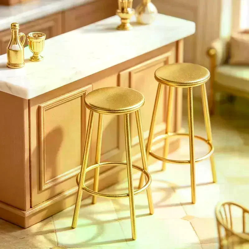 /Cna/Dollhouse Kitchen Cafe Furniture Decoration 1:12 Scale Miniature Bar Stool Metal Round Chair Model 1Pcs