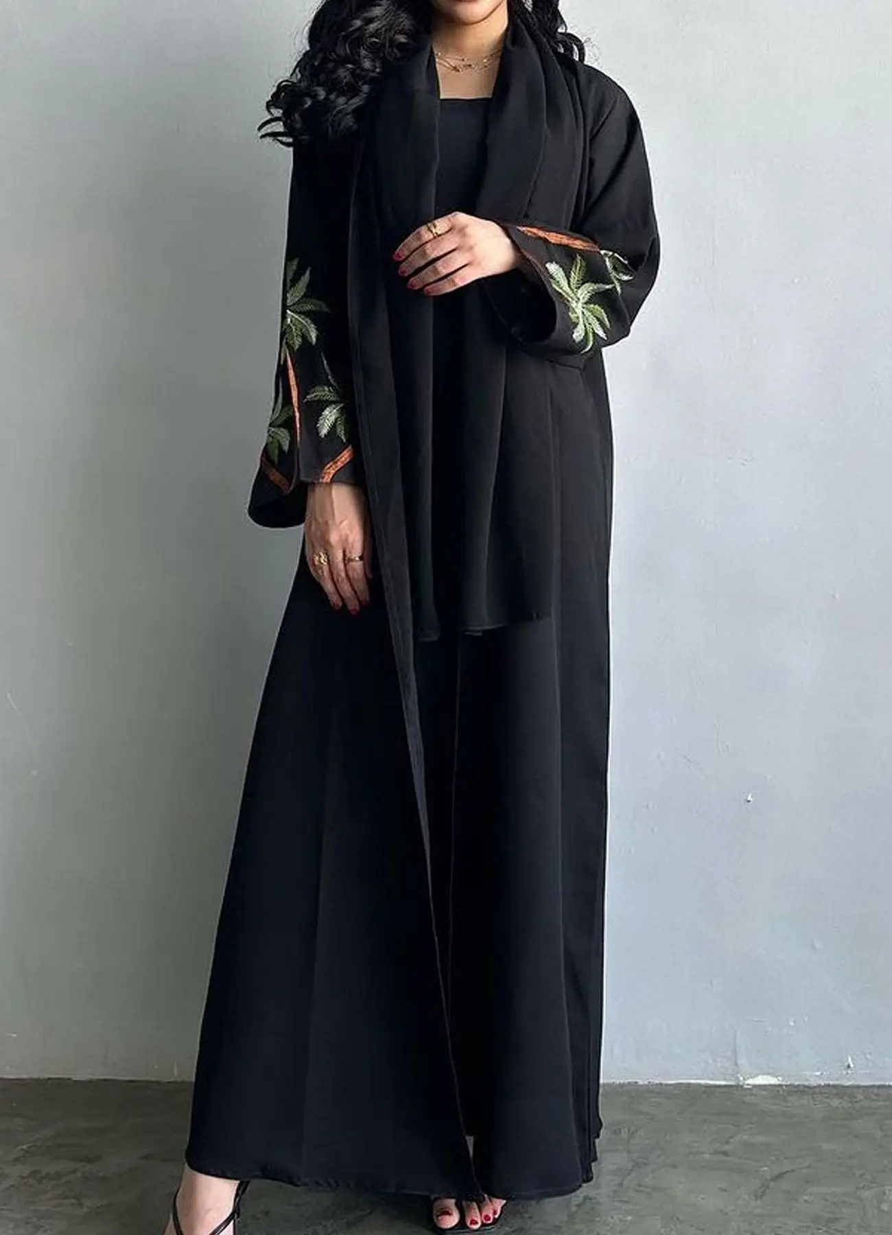 Embroidery Long Sleeve Open Abaya New Luxury Kimono Coat Robe For Muslim Women Islam Retro Modest Clothing For Party