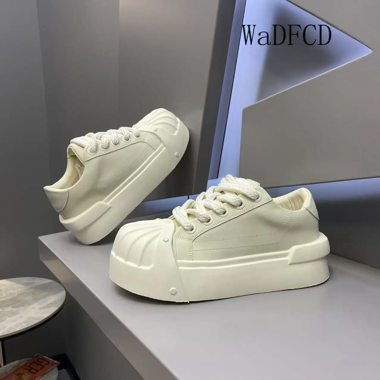 

Кроссовки, повседневные мужские дизайнерские туфли с открытым носком, модная кожаная ткань, дышащая спортивная обувь на плоской платформе с увеличенной высотой