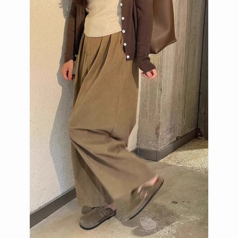 

Japanese Retro Thickened Corduroy Wide-leg Pants for Women in Autumn and Winter New Loose High-waisted Casual Petite Pants