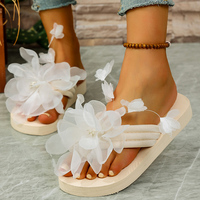 2025 Bohemia Flowers Flip Flops for Women Lightweight Flat Heels Beach Slippers Woman Comfortable Soft Clip Toe Sandals Female