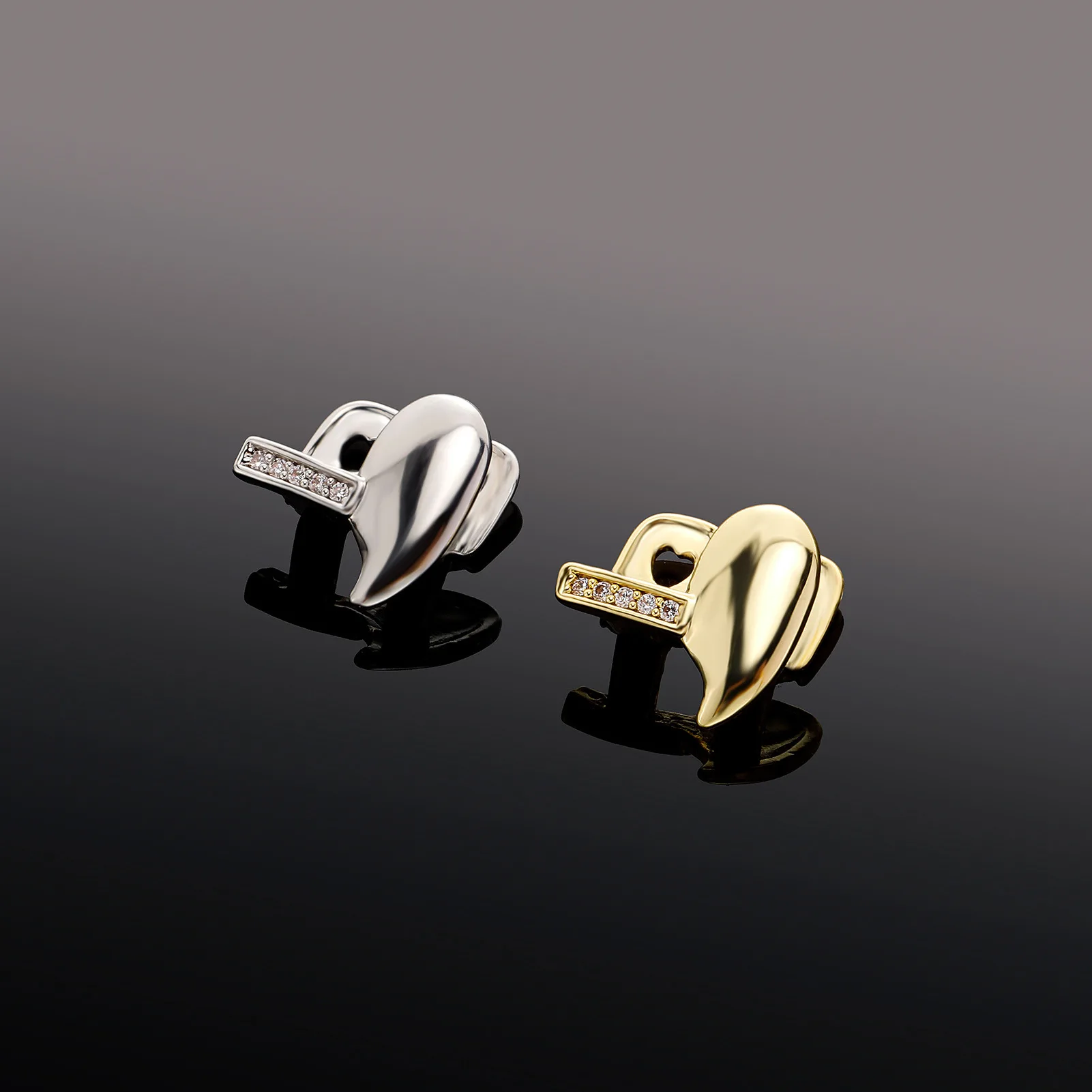 Single Fang Tooth Grillz Set Hollow Heart CZ Bar Gold Plated Hip Hop Bulk In Stock Rapper Party Mouth Jewelry Wholesale