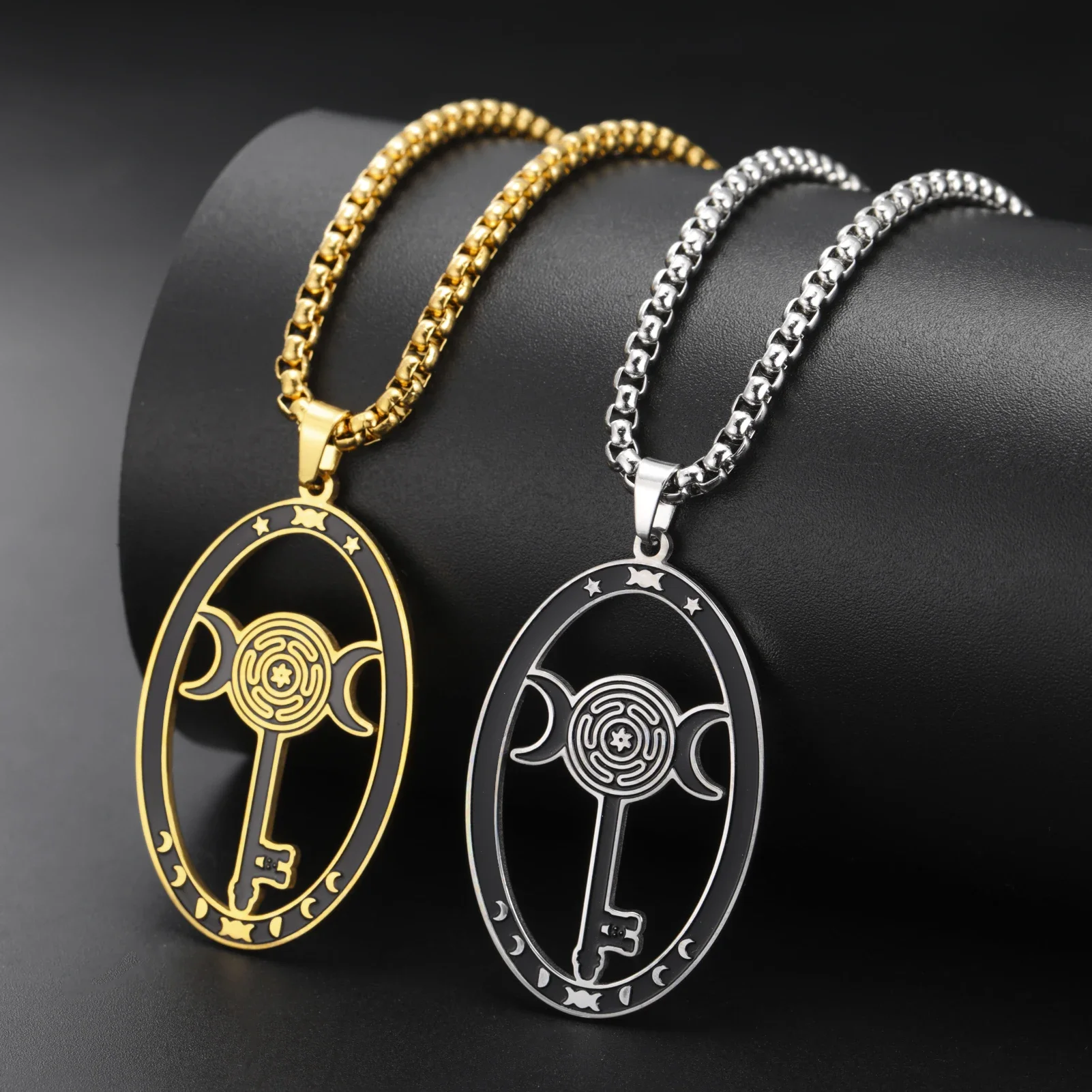 Hipee Triple Moon Goddess Necklace Stainless Steel Amulet Necklace Pray For You DIY Your Own Jewerly Wholesale Available