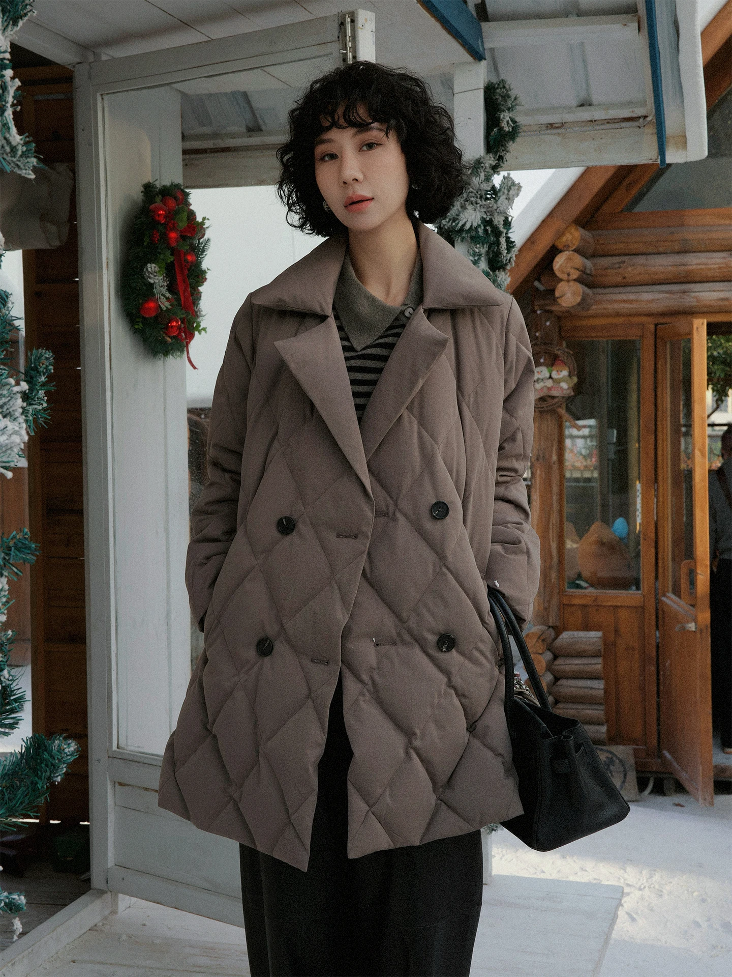 

Женское пуховое пальто TT средней длины с отложным воротником, стеганое, приталенное, до колен, зимнее