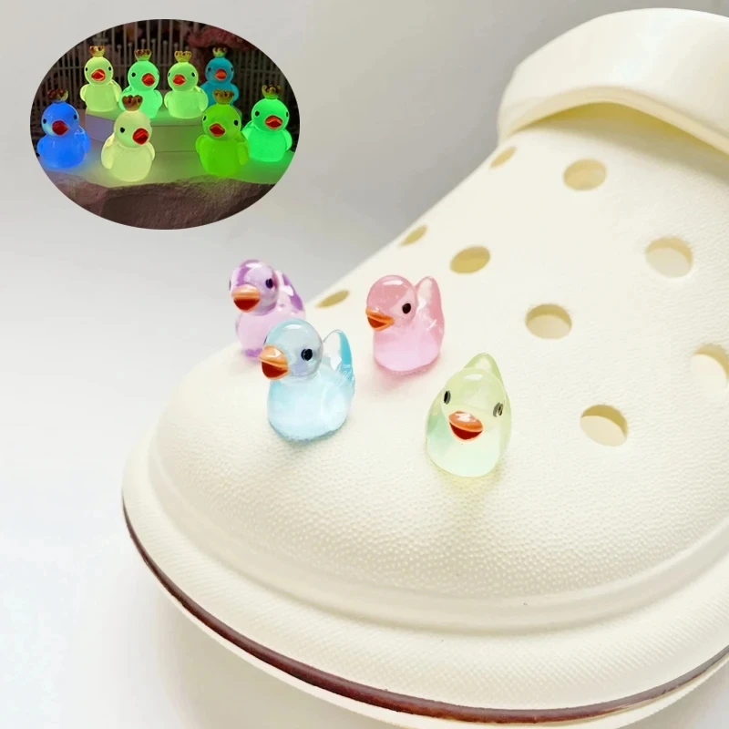 8-Piece Set Of Sandals Charming And Cute Three-Dimensional Luminous Duck Shoes Decorative Cartoon Women'S Shoes Accessories