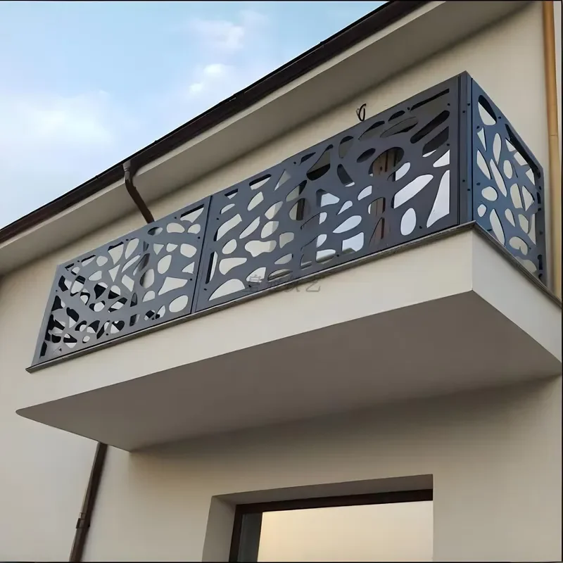 Hollow Design Outdoor Backyard Privacy Deck Stairs Balcony Handrails Fencings Cutting Galvanized Steel Fence Panels